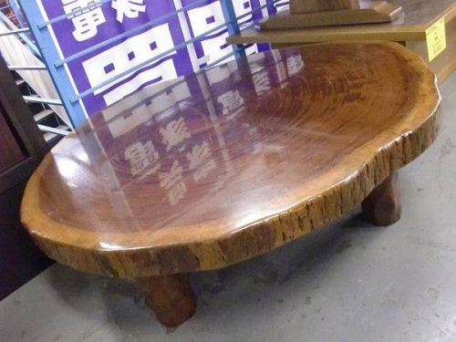 家具・インテリアのテーブル