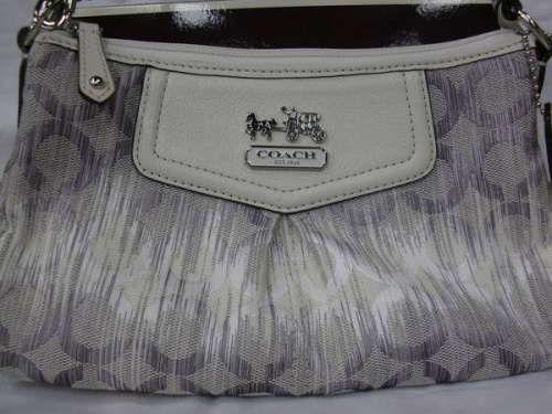 コーチ（COACH）のコーチ