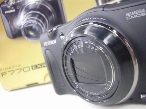 一眼レフカメラの浦和