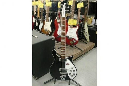 楽器・ホビー雑貨のギター