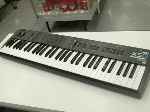 楽器・ホビー雑貨のキーボード