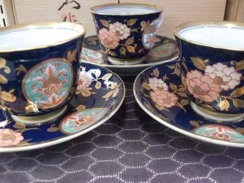 和食器のｶｯﾌﾟ＆ｿｰｻ