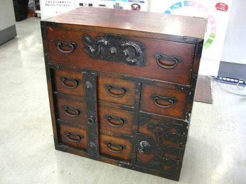 家具・インテリアの箪笥
