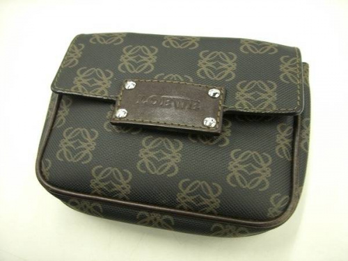 バッグのロエベ（LOEWE）