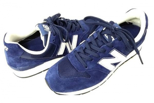 シューズのニューバランス(new balance)