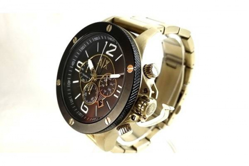 腕時計のARMANI EXCHANGE