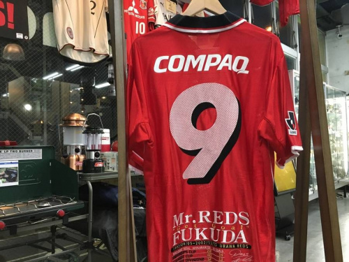 野球・サッカーの浦和レッズ