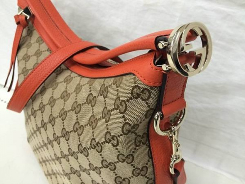 バッグのGUCCI