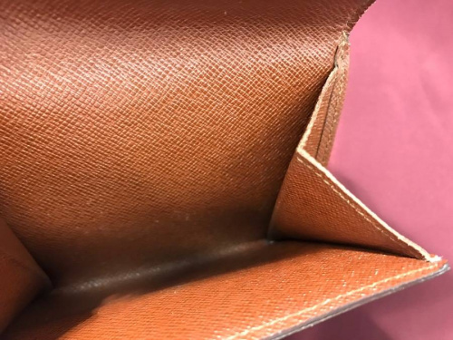 トラベルバッグの浦和