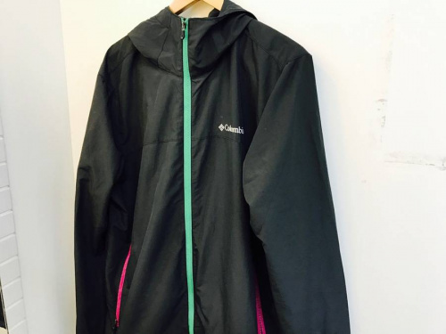 マウンテンパーカーのColumbia