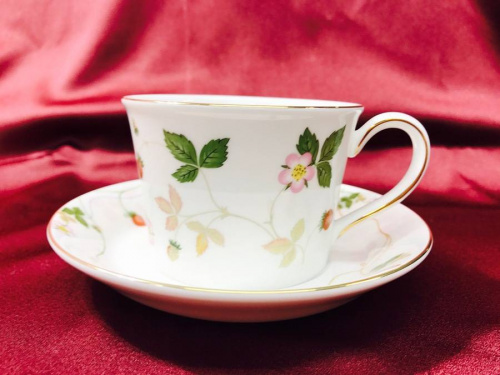 WEDGWOODのカップ＆ソーサー