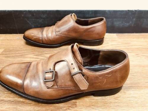 CROCKETT&JONESのTricker
