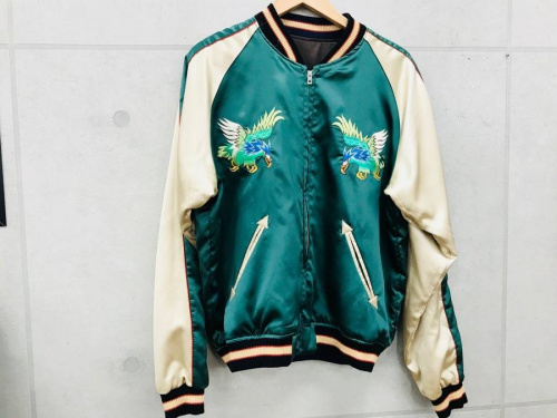 ジャケットのスカジャン