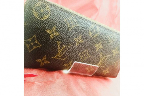 ブランド・ラグジュアリーの財布