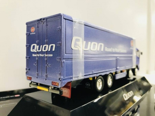 TRUCKSのQUON