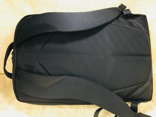 THE NORTH　FACEのSHUTTLE