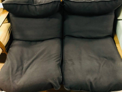 リクライニングのソファー