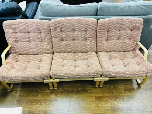 オットマンのインテリア