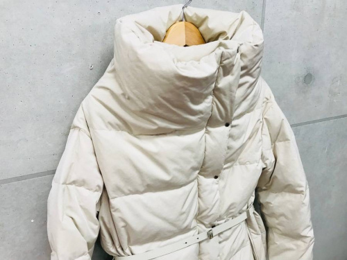 レディースファッションのジャケット