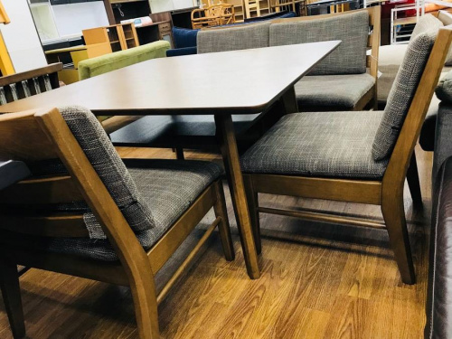 家具・インテリアのダイニング