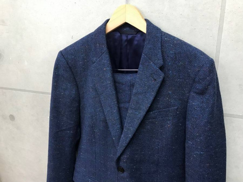 メンズファッションのスーツ