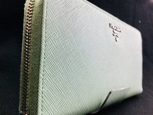 プラダ（PRADA）のコーチ（COACH）