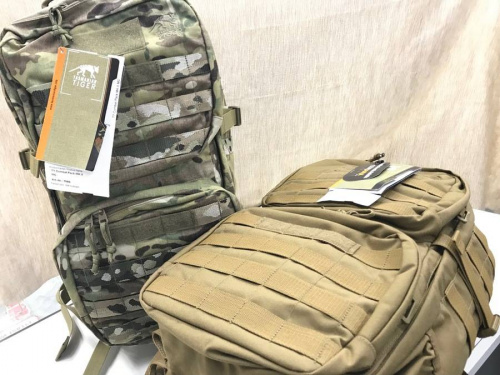 メンズファッションのボビー