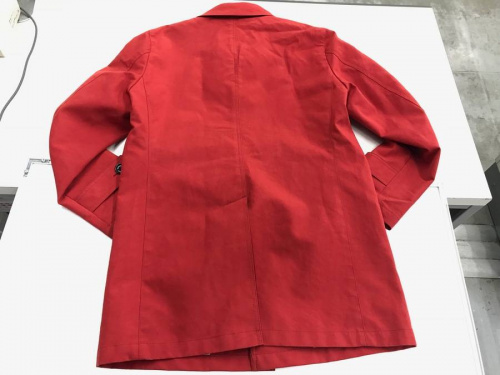 ステンカラーのバーバリー（BURBERRY）