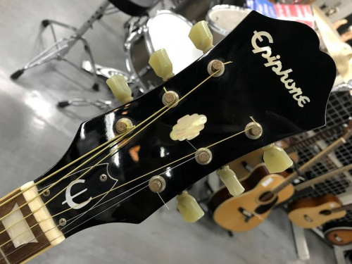 Epiphoneのエピフォン