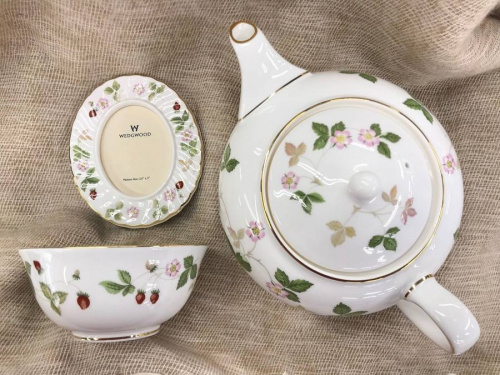 食器のWedgewood