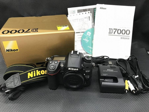 NIKON¤Î¥ì¥ó¥º