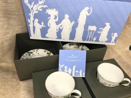 WEDGWOODのワイルドストロベリー