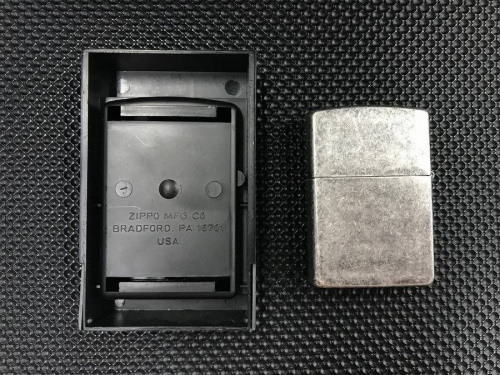 ZIPPOのLUCKY STRIKE