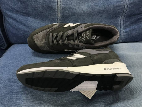 URBAN RESERCHのニューバランス