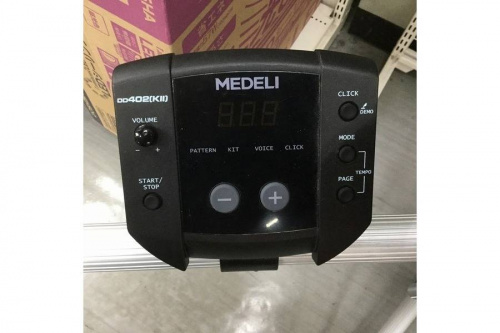 電子ドラムのMEDELI