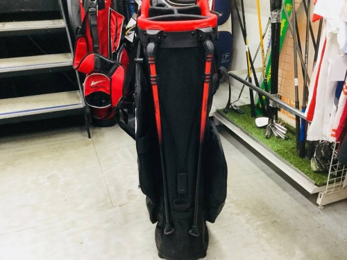 キャディーバッグのTITLEIST