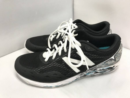 ランニングシューズのMIZUNO
