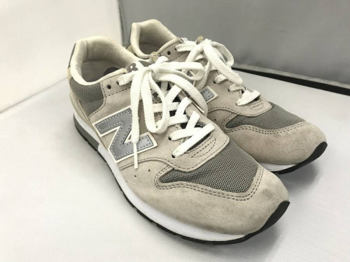ニューバランス（new balance）のアディダス（adidas）