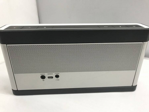 スピーカーのBOSE