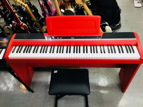 キーボードのKORG