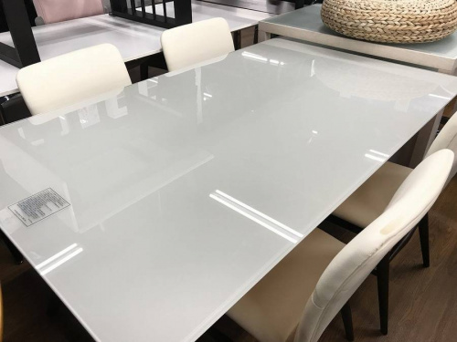 家具のダイニングセット