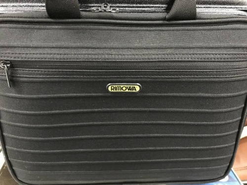 RIMOWAのﾎﾞﾚﾛﾉｰﾄﾌﾞｯｸ