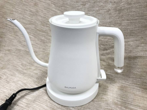 電気ポットのBALMUDA