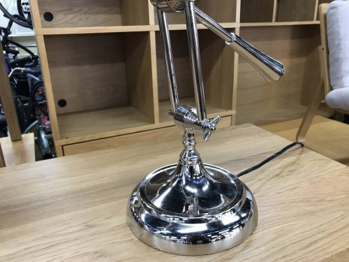 Iron Guardee table lampのTT1164