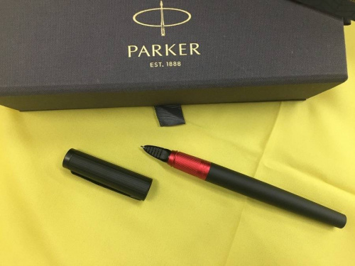 ﾊﾟｰｶｰのインジェニュイティスリム