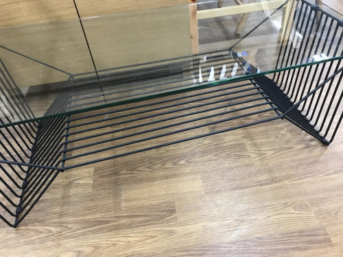 ARTEの浦和3店舗中古家具情報