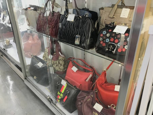 バッグの浦和3店舗中古バッグ情報