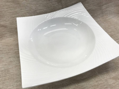 テーブルウェアの洋食器