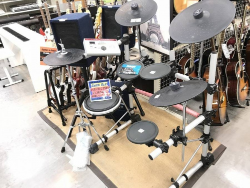 打楽器の電子ドラム