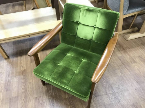 生活家具のソファー